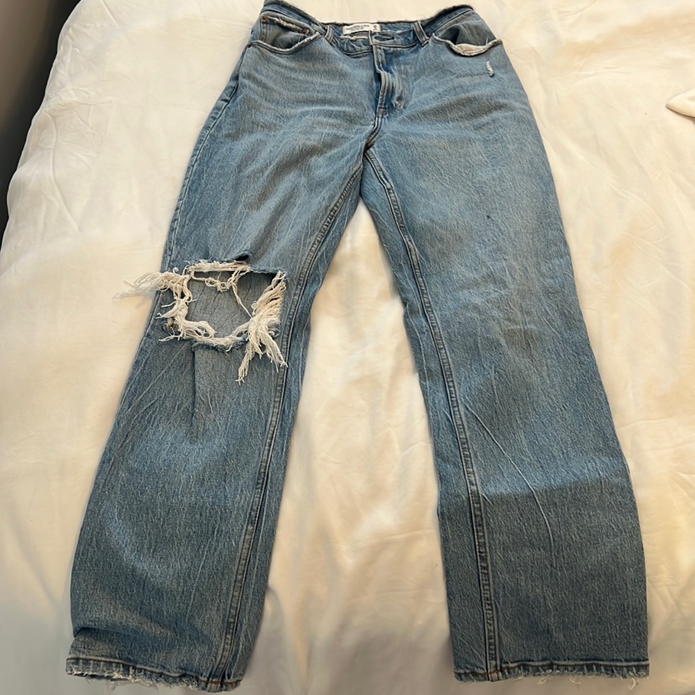 Abercrombie & Fitch 90’s straight ultra high rise curve love jeans size 28